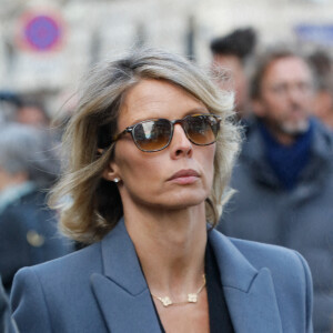 Sylvie Tellier - Sorties des obsèques de Jean-Pierre Pernaut en la Basilique Sainte-Clotilde à Paris le 9 mars 2022. © Christophe Clovis / Bestimage