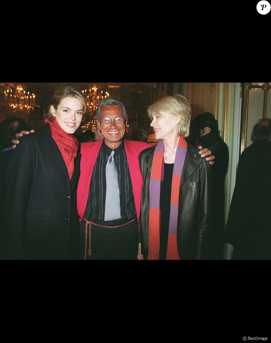 Julie Andrieu, Jean-Marie Périer et Françoise Hardy à la première d'Henri Salvador à l'Olympia de Paris