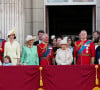 Le prince William, duc de Cambridge, et Catherine (Kate) Middleton, duchesse de Cambridge, le prince George de Cambridge, la princesse Charlotte de Cambridge, le prince Louis de Cambridge, Camilla Parker Bowles, duchesse de Cornouailles, le prince Charles, prince de Galles, la reine Elisabeth II d'Angleterre, le prince Andrew, duc d'York, le prince Harry, duc de Sussex, et Meghan Markle, duchesse de Sussex, la princesse Beatrice d'York, la princesse Eugenie d'York, la princesse Anne - La famille royale au balcon du palais de Buckingham lors de la parade Trooping the Colour 2019, célébrant le 93ème anniversaire de la reine Elisabeth II, Londres, le 8 juin 2019.