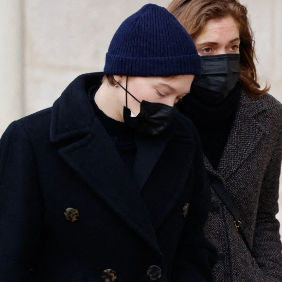 Léa Seydoux, guest - Arrivées aux obsèques (bénédiction) de Gaspard Ulliel en l'église Saint-Eustache à Paris. Le 27 janvier 2022 © Jacovides-Moreau / Bestimage  Arrivals at the funerals (benediction) of the french actor Gaspard Ulliel at Saint-Eustache's church in Paris. On January 27th 2022 