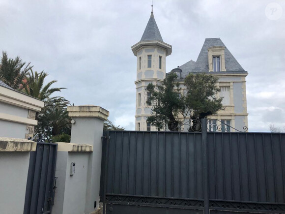 Exclusif - La maison de Katerina Tikhonova (fille cadette de Vladimir Poutine) au 9 Avenue Du Général Mac Croskey à Biarritz le 26 février 2022. 