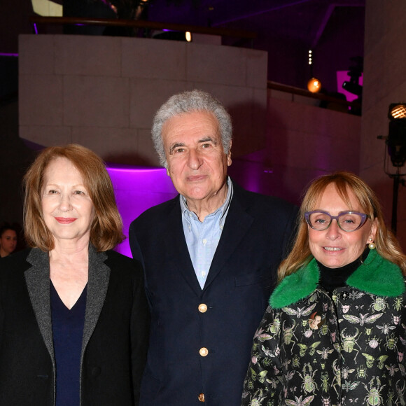 Nathalie Baye, Serge Toubiana et Rosalie Varda - Vernissage de l'exposition Romy Schneider à La Cinémathèque à Paris, le 14 mars 2022. © Veeren/Bestimage