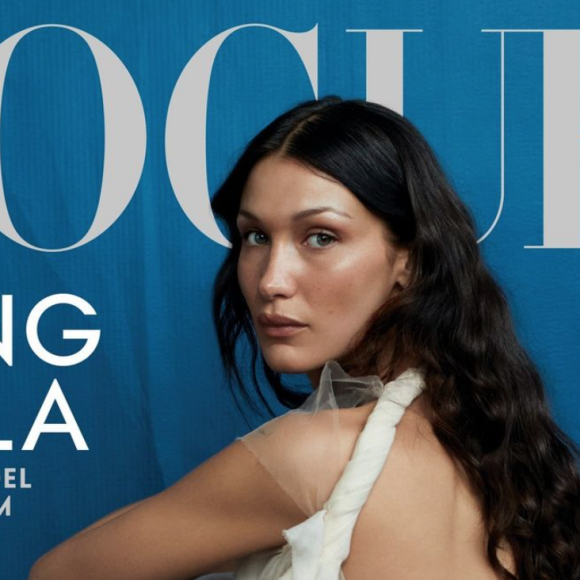 Bella Hadid en couverture du nouveau numéro du magazine "Vogue".