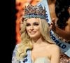 Miss Pologne, Karolina Biewleska, élue Miss Monde à Porto Rico.