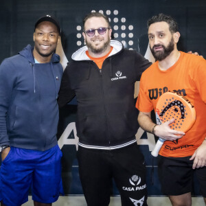 Exclusif - Sylvain Wiltord, Jon Le Gall (Directeur de Casa Padel), Cyril Hanouna - Soirée de matchs d'exhibition de Padel au club "Casa Padel" à Saint-Denis le 17 mars 2022. © Jack Tribeca/Bestimage 