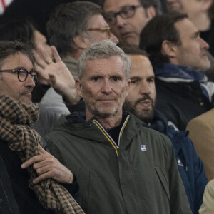 Denis Brogniart assiste à la rencontre de rugby opposant la France à l'Angleterre, au stade de France, dans le cadre du Tournoi des Six Nations. Saint-Denis, le 19 mars 2022. © Cyril Moreau/Bestimage