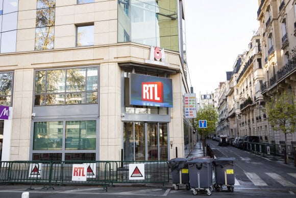Exclusif - Illustration RTL. Arrivées des chroniqueurs à la radio RTL au studio du groupe M6, à Neuilly sur Seine. © Jack Tribeca / Bestimage 