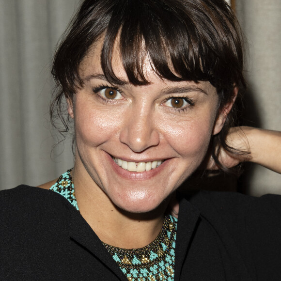 Emma de Caunes - Soirée pour le lancement de l'application LOOX, première plateforme de réservations haut-de-gamme, qui regroupe l'ensemble des professionnels du bien-être. Paris le 19 Avril 2019 © Pierre Perusseau / Bestimage 