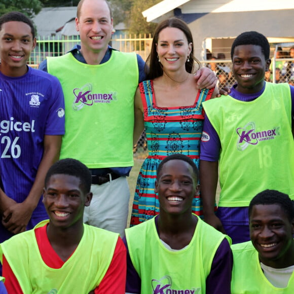 Le prince William et Kate Middleton visitent Trench Town, le berceau du reggae à Kingston, en Jamaïque. Le 22 mars 2022.