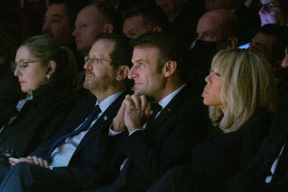 Brigitte Macron - Le président Emmanuel Macron lors de l'hommage aux victimes des attentats de Toulouse et Montauban à Toulouse le 20 mars 2022.