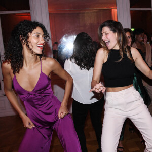 Exclusif - Mélodie Vaxelaire et Laury Thilleman assistent au dîner des "Femmes Culottées" Etam au Musée de la Monnaie à Paris le 22 mars 2022. © Rachid Bellak/Bestimage