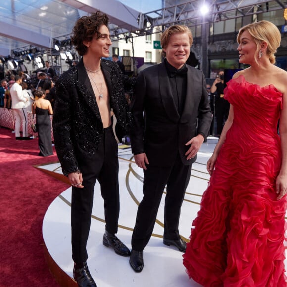 Timothée Chalamet, Jesse Plemons et Kirsten Dunst au photocall de la 94ème édition de la cérémonie des Oscars à Los Angeles, le 27 mars 2022.