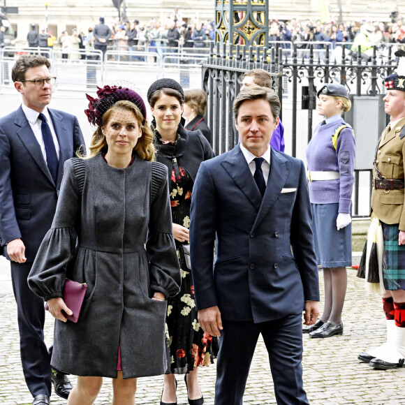 La princesse Beatrice d'York et son mari Edoardo Mapelli Mozzi - Service d'action de grâce en hommage au prince Philip, duc d'Edimbourg, à l'abbaye de Westminster à Londres, le 29 mars 2022. Le prince Philip, duc d'Edimbourg, est décédé le 9 avril 2021. 
