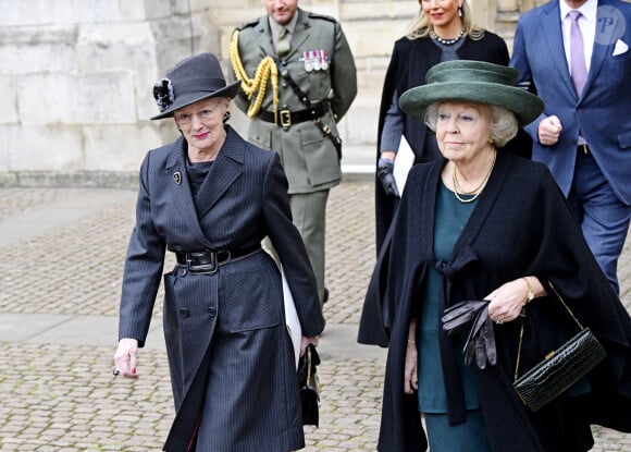 La reine Margrethe II de Danemark et La princesse Beatrix des Pays-Bas - Service d'action de grâce en hommage au prince Philip, duc d'Edimbourg, à l'abbaye de Westminster à Londres, le 29 mars 2022.