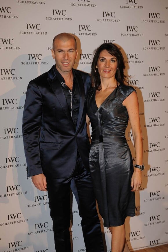Zinedine Zidane et sa femme Véronique, lors du lancement de la collection portugaise de la marque IWC Schaffhausen, au salon international de la haute horlogerie, à l'espace Secheron, le 19 janvier 2010, à Genève.