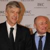 Le CEO d'IWC Georges Kern et Arsène Wenger, lors du lancement de la collection portugaise de la marque IWC Schaffhausen, au salon international de la haute horlogerie, à l'espace Secheron, le 19 janvier 2010, à Genève.