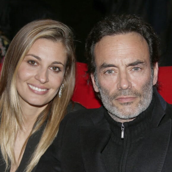 Exclusif - Anthony Delon et sa compagne Sveva Alviti - Avant-première du film "Entre les vagues" au cinéma MK2 Quai de Seine à Paris le 15 mars 2022. © Christophe Aubert via Bestimage