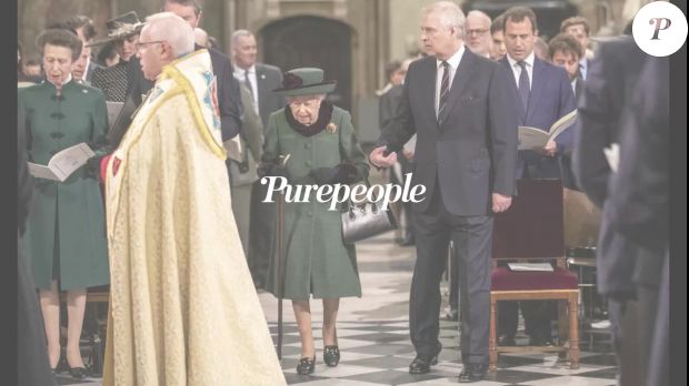 Elizabeth II au plus mal ? Elle est surveillée par une flopée de médecins, y compris un légiste...