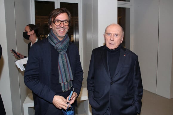 Philippe Rousselet et François Pinault - Vernissage de l'exposition du sculpteur Charles Ray à la Bourse du Commerce à Paris, le 15 Février 2022. Bertrand Rindoff/Bestimage