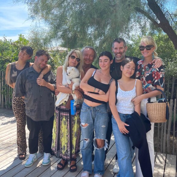 Laeticia Hallyday en famille, l'été 2021 en Camargue. Instagram.