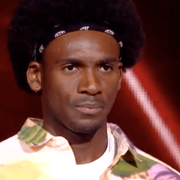 Gautier et Charles de l'équipe de Vianney s'affrontent lors des battles de "The Voice 11" - Émission du 9 avril 2022, TF1