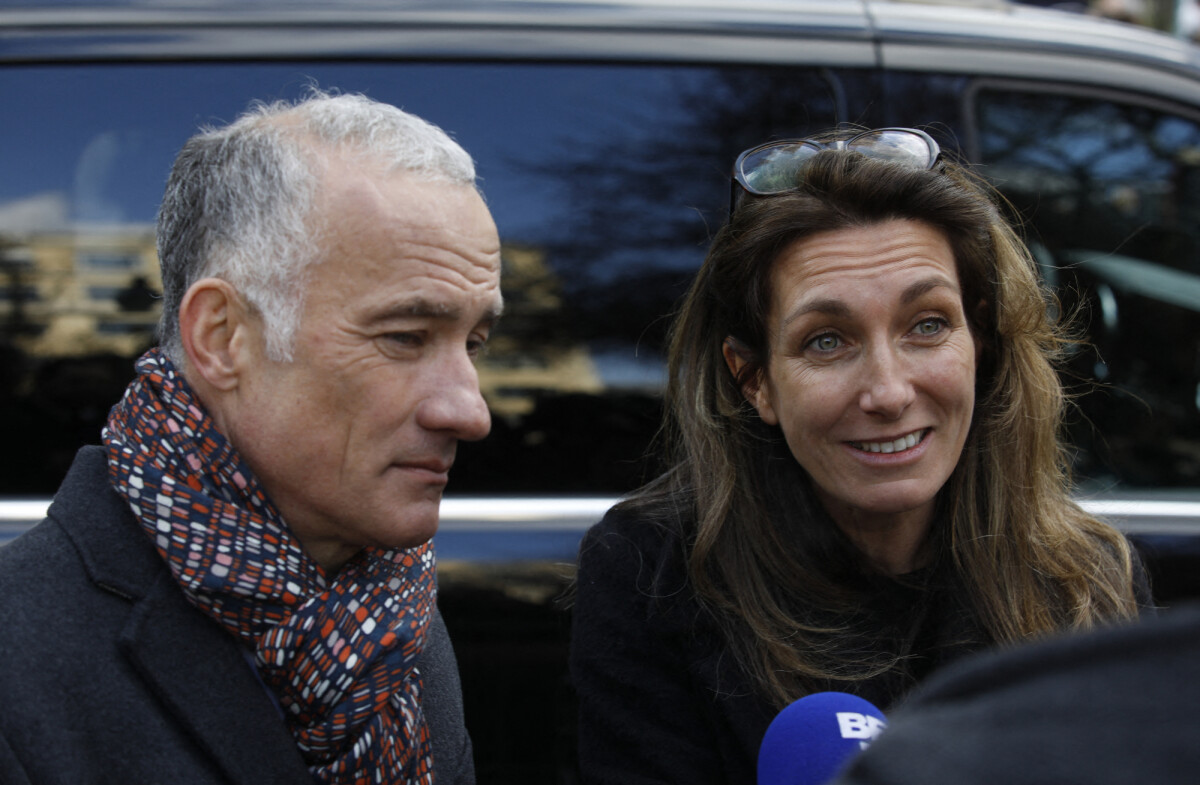 Photo Gilles Bouleau et AnneClaire Coudray Sorties des obsèques de JeanPierre Pernaut en la