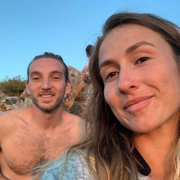 Jeanne Hurt et son chéri Olivier. Instagram. Le 15 août 2021.