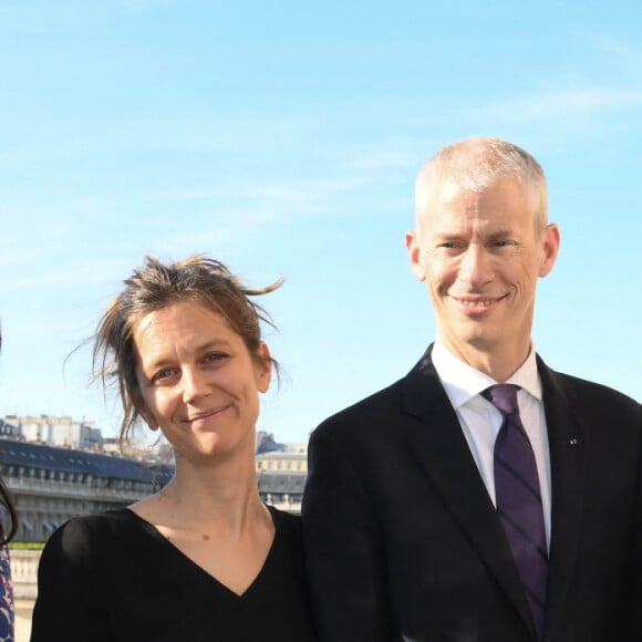 Exclusif - Christophe Dechavanne avec ses filles Pauline et Ninon, sa compagne Elena Foïs et Franck Riester - Christophe Dechavanne reçoit le grade d'Officier des Arts et des Lettres au Ministère de la Culture à Paris le 15 mai 2019. © Coadic Guirec / Bestimage  