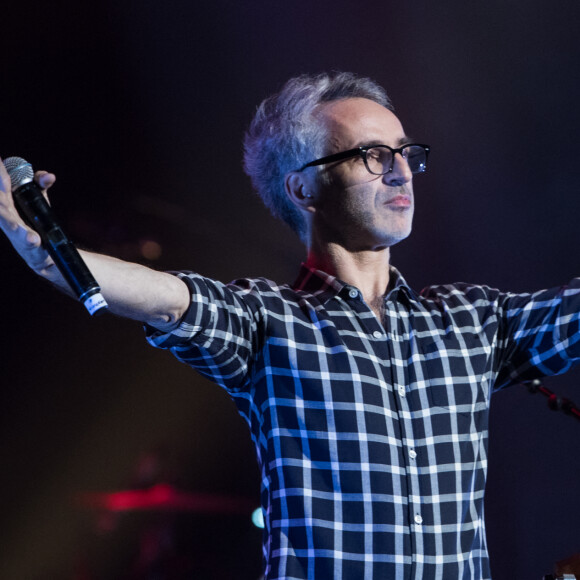 Vincent Delerm lors du concert du 12ème Gala 2017 de l'Association pour la Recherche sur Alzheimer à la salle Pleyel dans le 8ème arrondissement, à Paris © Cyril Moreau/Bestimage 