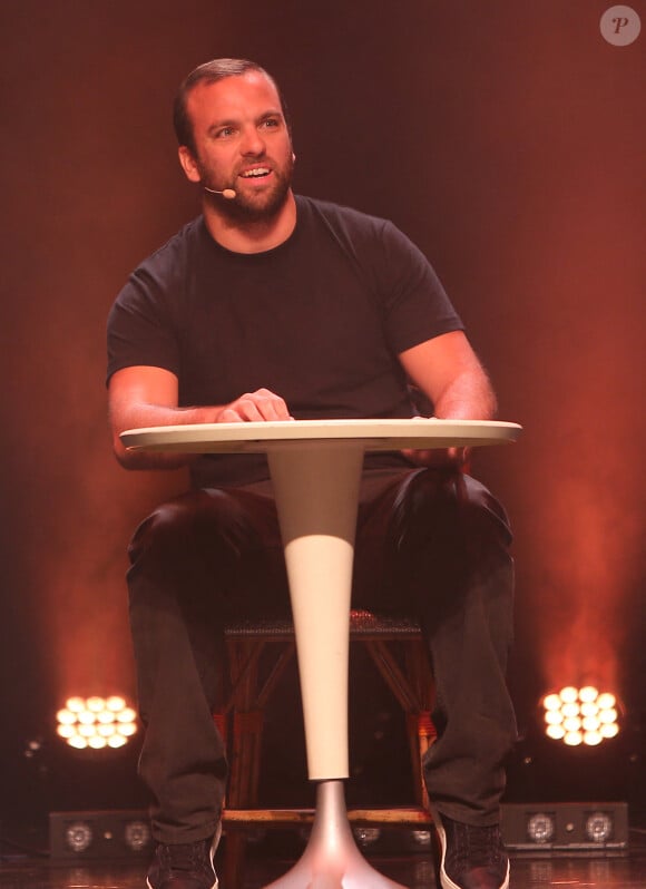 Exclusif - Sami Ameziane - Première du spectacle "Le Comte de Bouderbala 2" au théâtre du Gymnase à Paris. Le 27 Septembre 2016. © Marc Ausset-Lacroix / Bestimage 