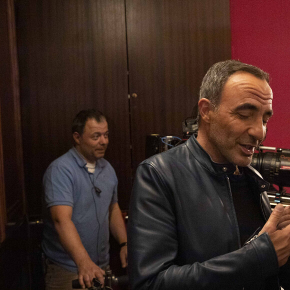 Nikos Aliagas et Yves Rénier - Backstage de l'enregistrement de l'émission "I love you coiffure" de Muriel Robin. Le 13 janvier 2020. © Cyril Moreau / Bestimage