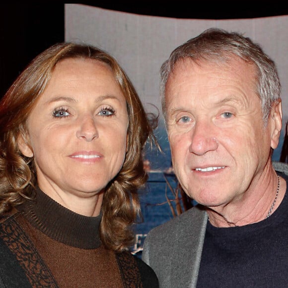 Yves Rénier et sa femme Karin - Vernissage de l'exposition "Saint-Tropez et les stars" à Paris. Le 8 mars 2012.
