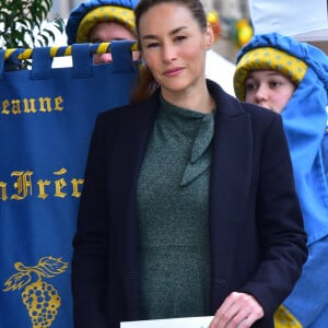 Vanessa Demouy - La confrérie de Belnus a procédé à l'intronisation des invités du Comité des fêtes de Beaune et du Pays beaunois, V. Demouy, D. Fernandez et P. Verdier après une messe en la basilique de Beaune. Sont ensuite venus les présidents de la vente des vins lors de la 157ème vente aux enchères des vins des Hospices de Beaune à Beaune, France, le 19 novembre 2017 © Giancarlo Gorassini/Bestimage