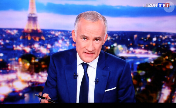 Gilles Bouleau - Capture d'écran du journal de 20H de TF1  le 30 novembre 2021