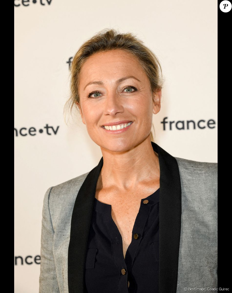 Anne-Sophie Lapix au photocall de la conférence de presse de France 2 au théâtre Marigny à Paris le 18 juin 2019
