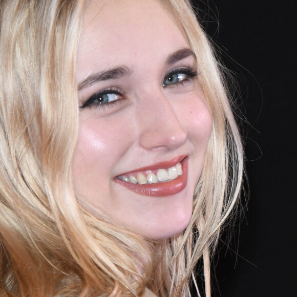 Chloe Jouannet 28 eme Festival international du film fantastique de Gérardmer Photocall du jury courts métrages le 30 janvier 2021