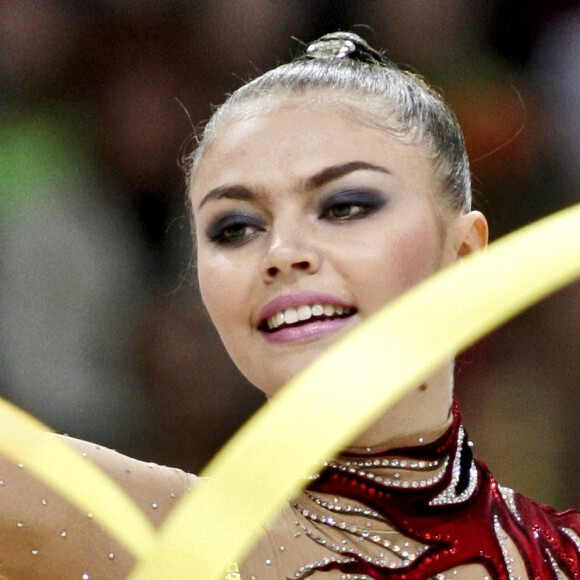 Alina Kabaeva of Russia aux Championnats d'Europe de gymnastique rythmique en 2006. @ Alexander Bundin/Tass/ABACAPRESS.COM