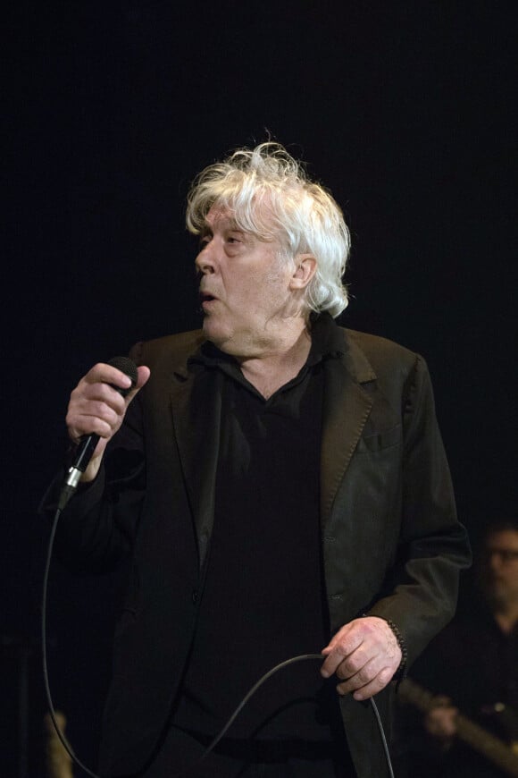 Le chanteur Arno en concert au Trianon à Paris le 11 février 2020. © Jérémy Melloul / Bestimage
