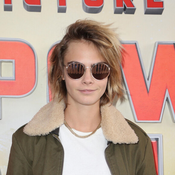 Cara Delevingne à la première du film " Superposer Dogs " à Los Angeles Le 09 mars 2019 