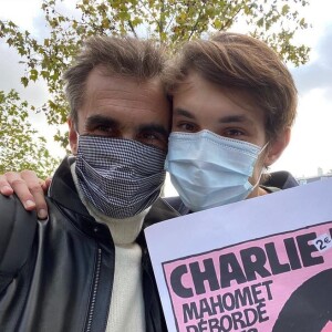 Raphaël Enthoven et son fils Aurélien sur Instagram, 2021.