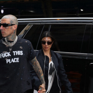 Kourtney Kardashian et son mari Travis Barker se rendent à la Pre-Met gala party à New York le 1er mai 2022.