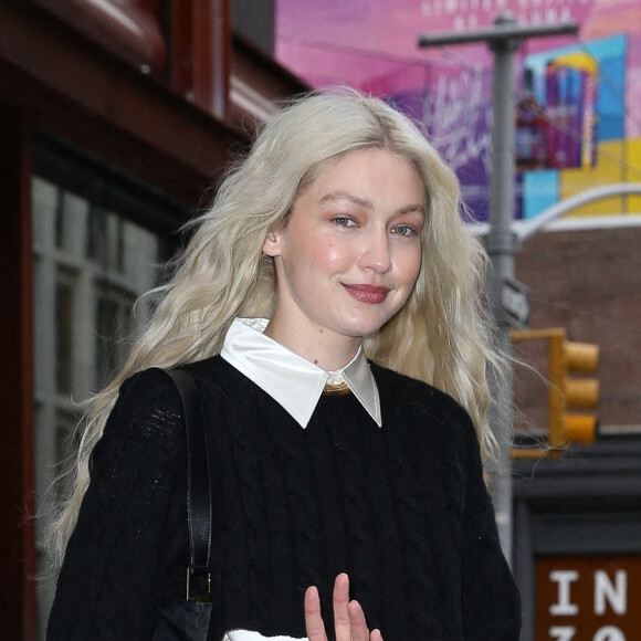 Gigi Hadid se rend à la Pre-Met gala party à New York, le 1er mai 2022.