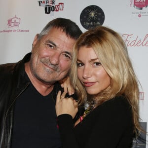 Jean-Marie Bigard et sa femme Lola Marois (Lola Bigard) - Cocktail de bienfaisance 'Octobre Rose' au restaurant Fidèle à Paris, France, le 16 octobre 2017. © Denis Guignebourg/Bestimage