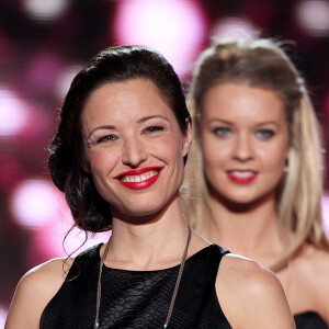 Exclusif - Natasha Saint-Pier Paris le 17 Decembre 2012 Enregistrement du premier prime time sur TF1 d' Estelle Denis. Une emission qui s'intitule "Samedi, on chante Jean-Jacques Goldman" et qui sera diffusee le 19 janvier 2013