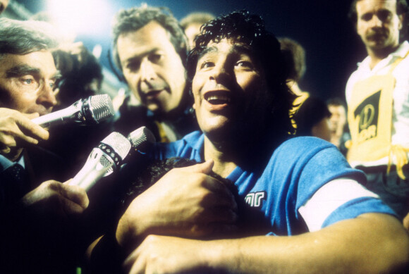 Archives - Diego Maradona lors de la victoire de la Coupe de l'UEFA. Le 17 mai 1989 © Imago / Panoramic / Bestimage