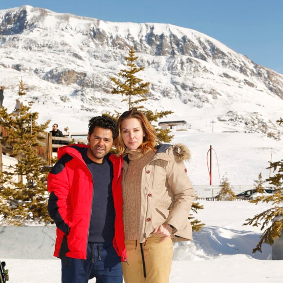 Jamel Debbouze et sa femme Mélissa Theuriau lors du 20ème Festival du film de comédie à l'Alpe d'Huez, France, le 20 janvier 2017. © Christophe Aubert via Bestimage