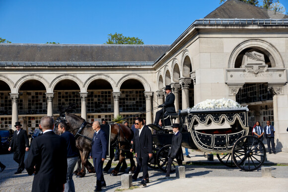 Obsèques de la chanteuse Régine au crematorium du cimetière du Père-Lachaise à Paris. Le 9 mai 2022 © Jacovides-Moreau / Bestimage 