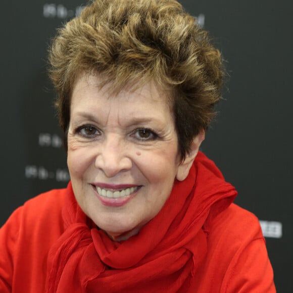 Catherine Laborde - Salon du Livre à la Porte de Versailles à Paris. © Jean-Claude Woestelandt / Bestimage