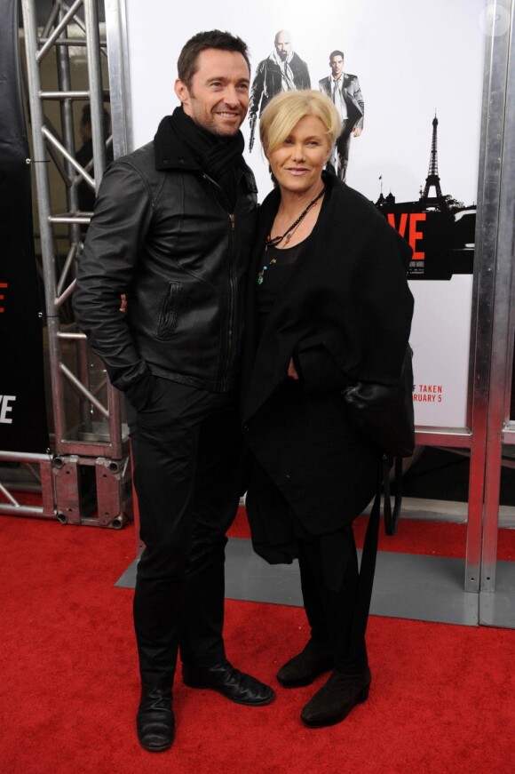 Deborra-Lee Furness et Hugh Jackman à la première de From Paris With Love, à New York, le 28 janvier 2010.