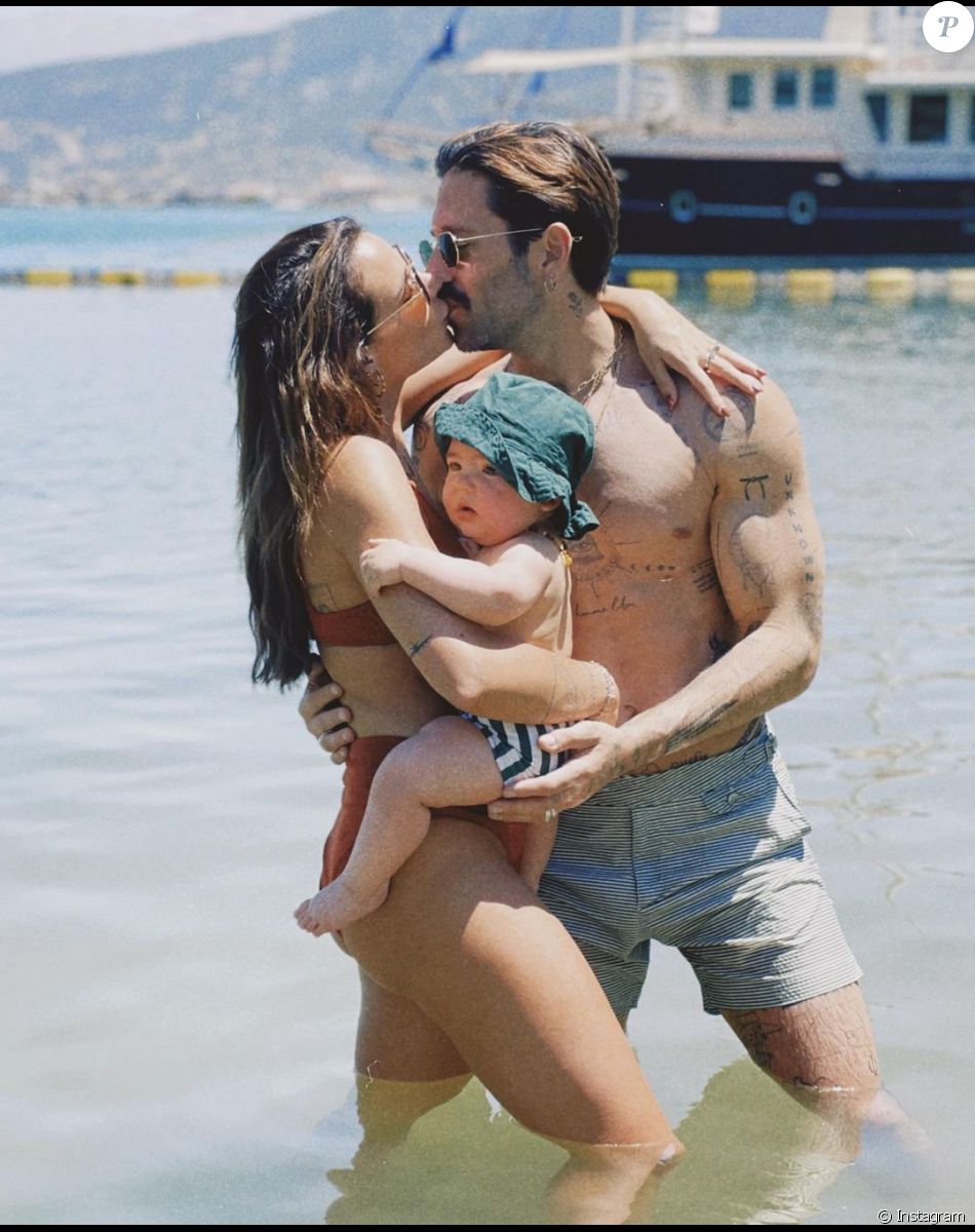 Jade Leboeuf et son mari Stéphane Rodrigues fêtent les 1 an d'Elon..